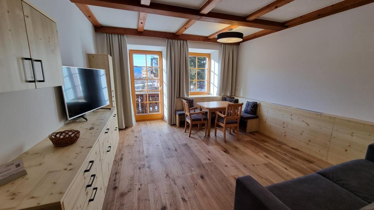 Ferienhof Obergasser Und Bergblick Weissensee Quarto foto
