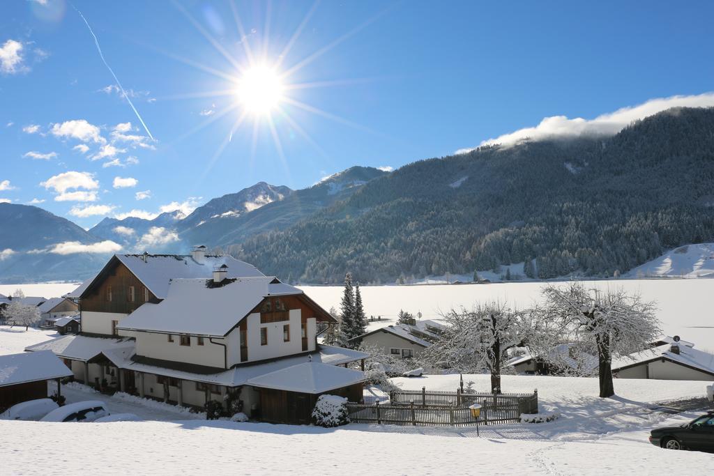 Ferienhof Obergasser Und Bergblick Weissensee Exterior foto